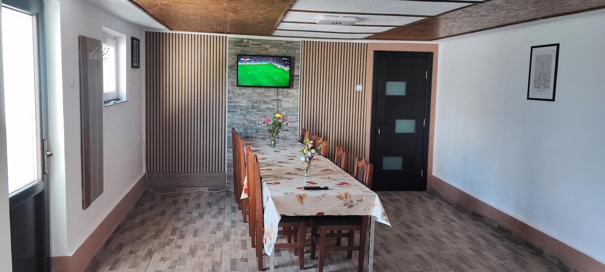 La Coti Tărlungeni Exterior foto